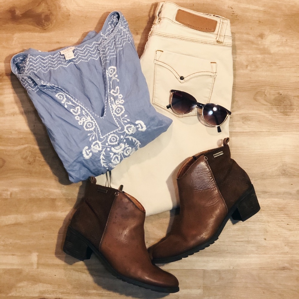 Christopher Blue Pants